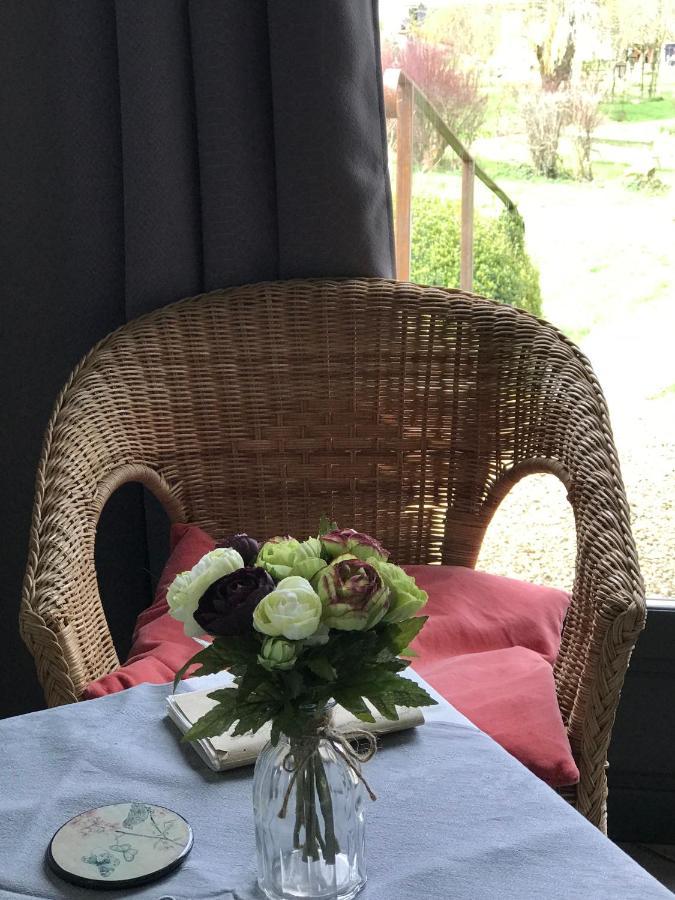 Au Balcon Du Bonheur Villa Malandry Екстериор снимка